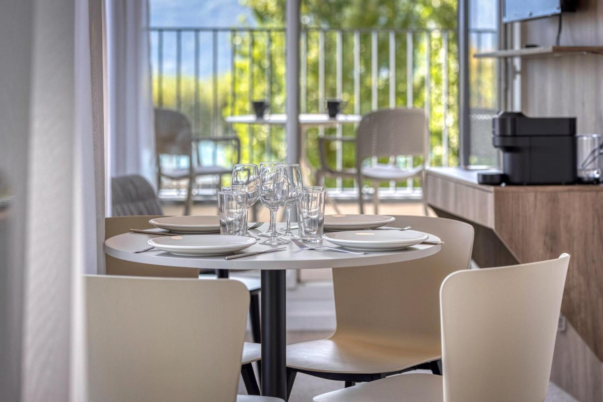 Kosy Appart'Hotels - Residence Du Lac エクスレバン エクステリア 写真