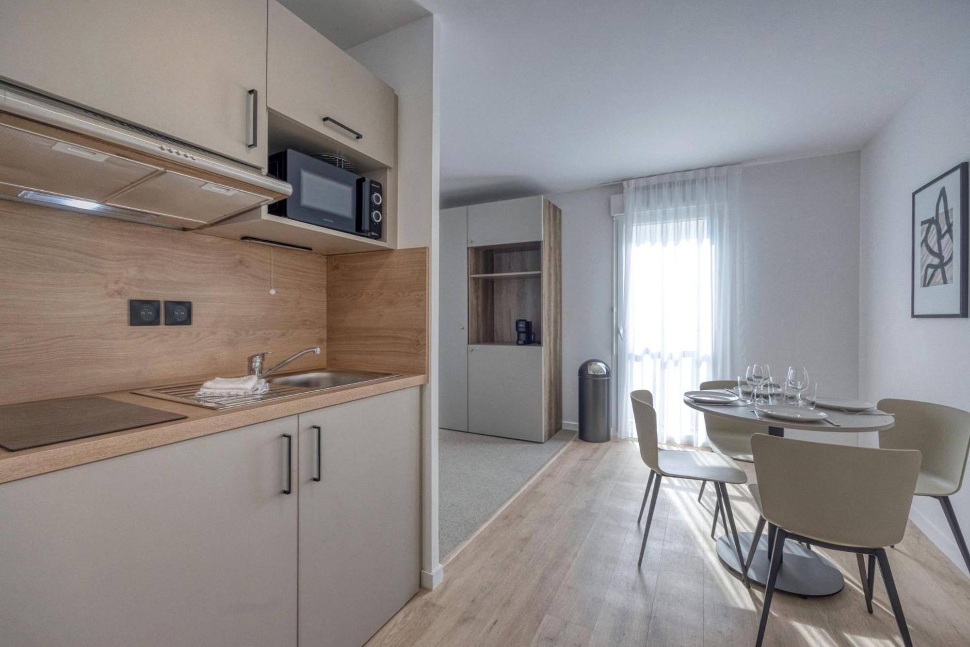 Kosy Appart'Hotels - Residence Du Lac エクスレバン エクステリア 写真