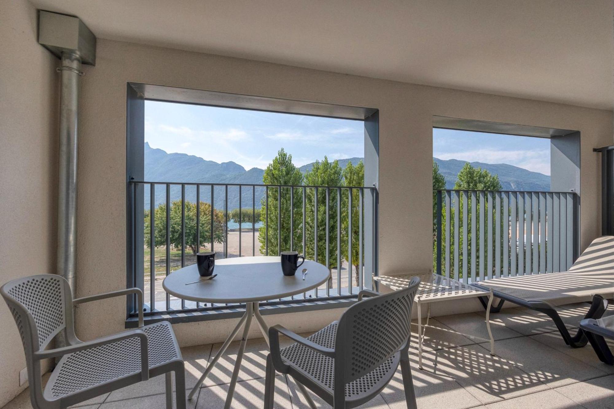 Kosy Appart'Hotels - Residence Du Lac エクスレバン エクステリア 写真
