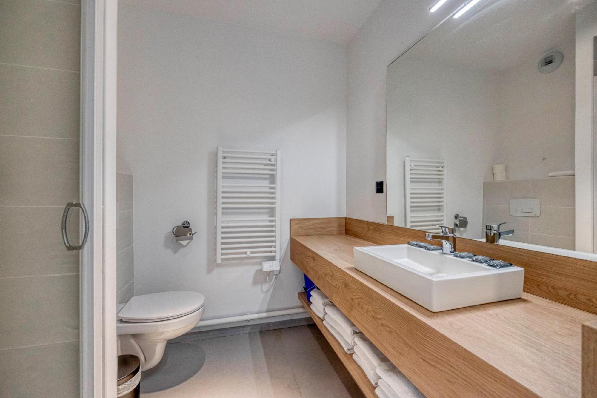 Kosy Appart'Hotels - Residence Du Lac エクスレバン エクステリア 写真