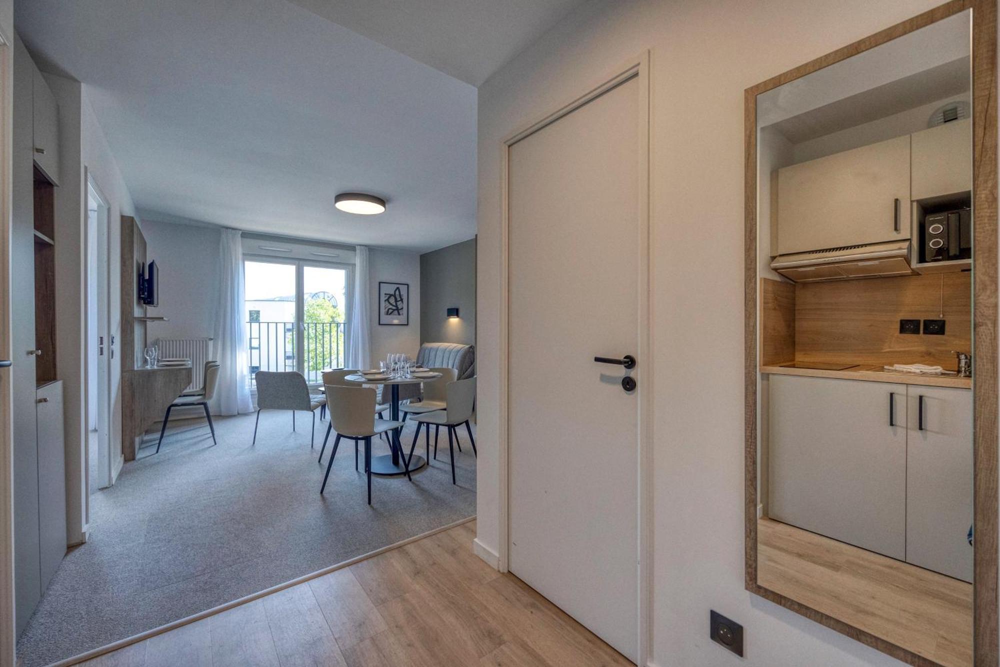 Kosy Appart'Hotels - Residence Du Lac エクスレバン エクステリア 写真