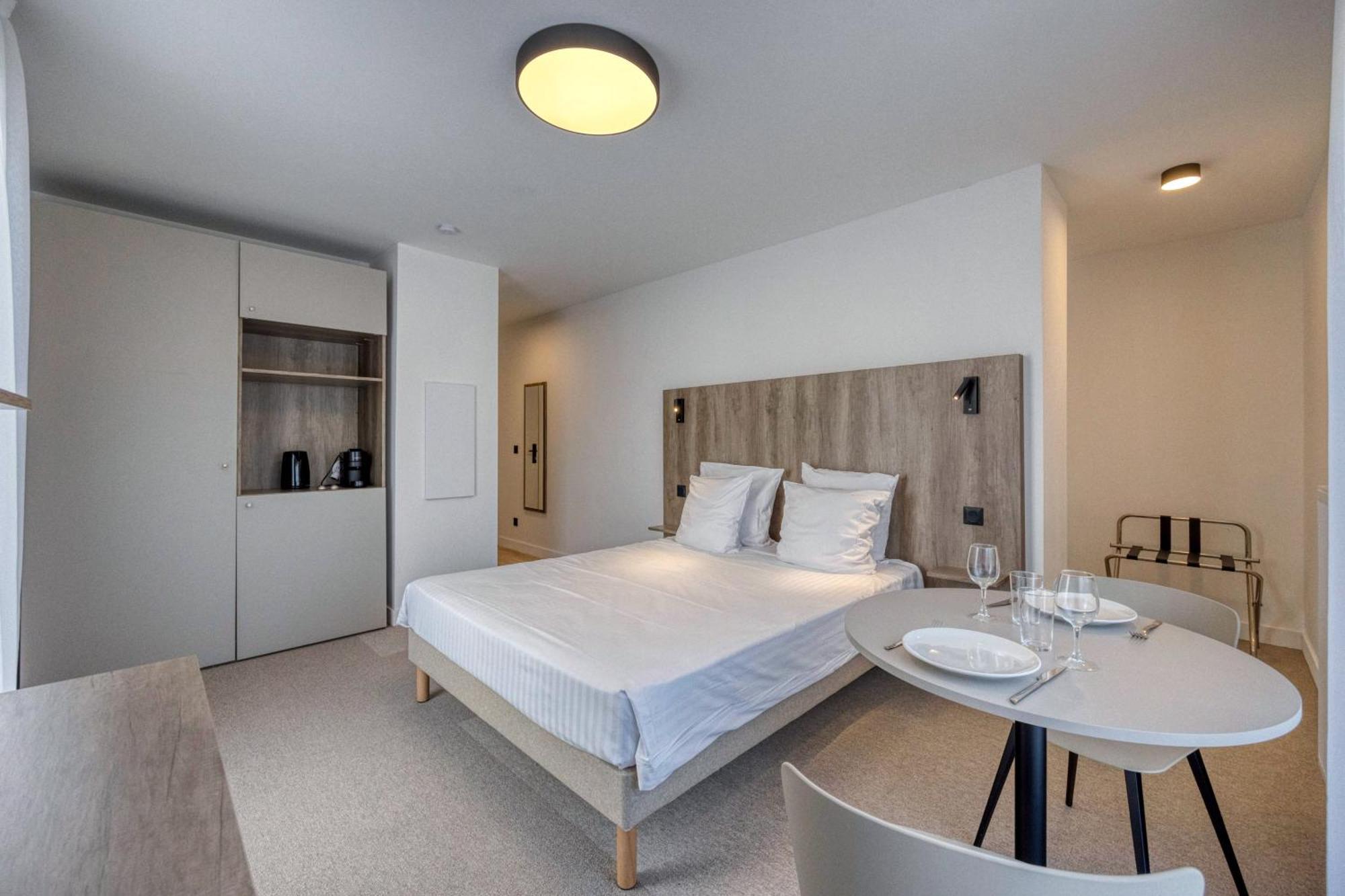 Kosy Appart'Hotels - Residence Du Lac エクスレバン エクステリア 写真